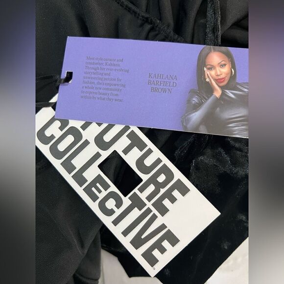 Future Collective Women Dress Ruched Long Sleeve Open Back Black Size 1X NEW - Picture 11 of 13